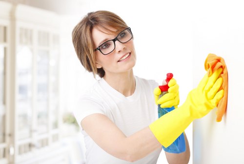 Local home cleaning service supporting busy households in SW9