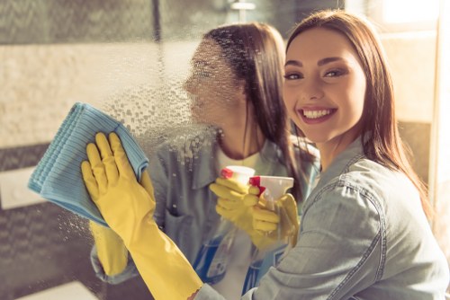 Regular window cleaning benefits for SW9 properties